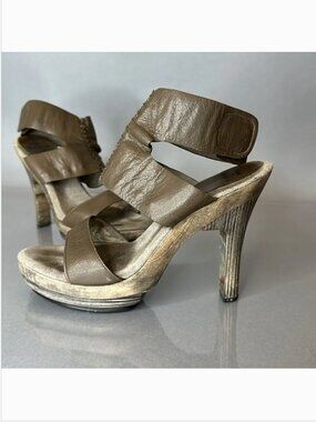 Calleen Cordero x Cordero Platform Leather Heels – Size 9 (A-1512)